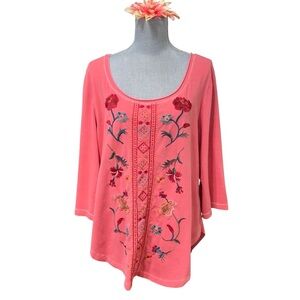 Soft Surroundings Pink Embroidered
Floral Tunic Top Size XL Made in India